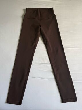 Aritzia, LIFE Atmosphere Hi-Rise 26" Legging, Size 6